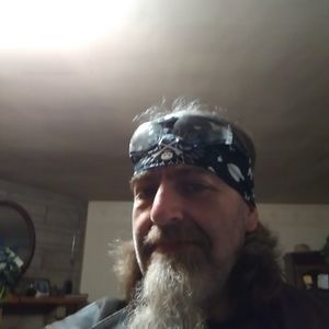 Meet your Posher, Kenneth